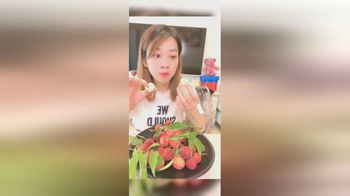 一女子買了無核荔枝,吃的時(shí)候卻是有核的荔枝,太坑了吧